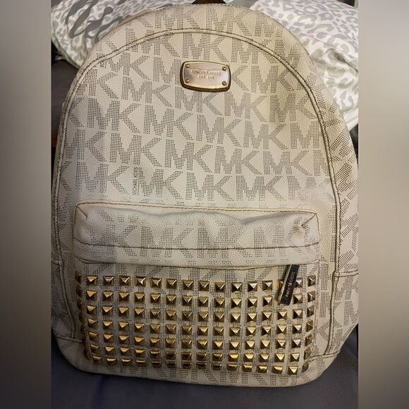 MK michael kors RHEA studded fullsize backpack cream,white tan leather gold guc - Picture 2 of 14